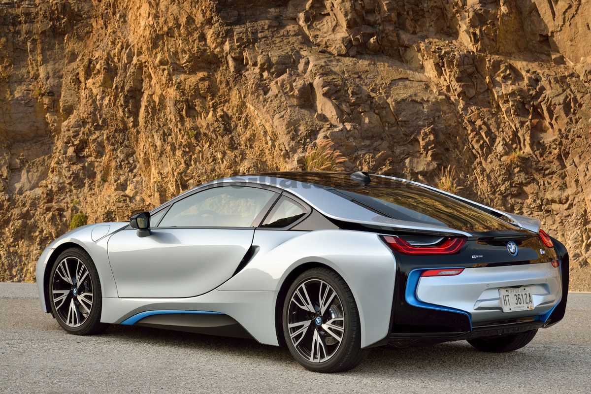 BMW i8