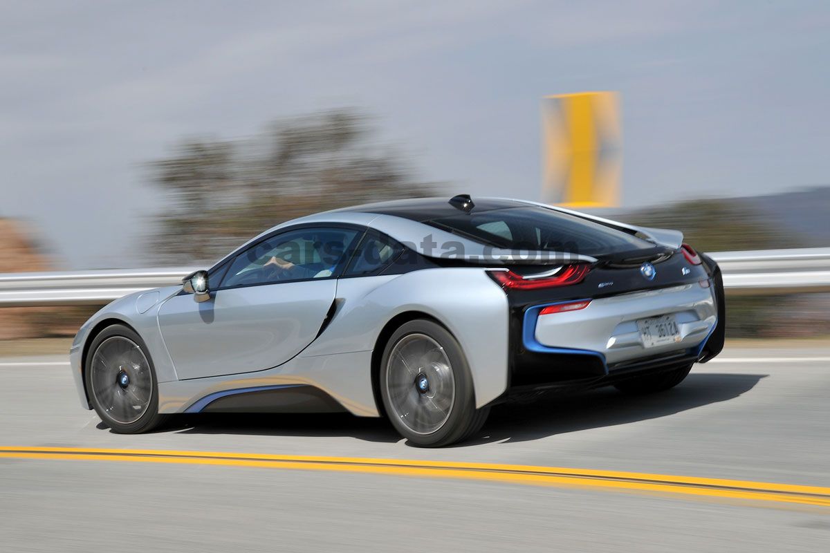 BMW i8