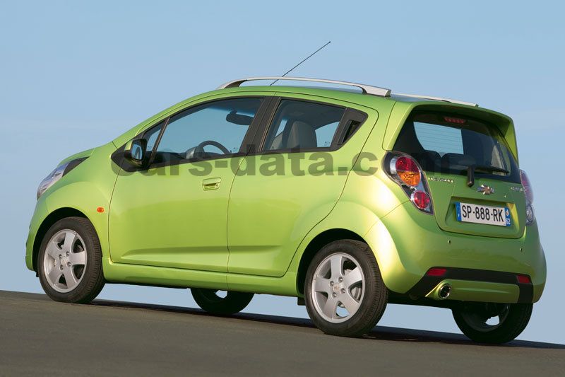 Chevrolet Spark 2010 pictures (12 of 22) | cars-data.com