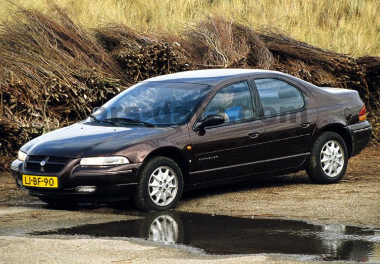 Chrysler Stratus 1995 imágenes (3 de 4)