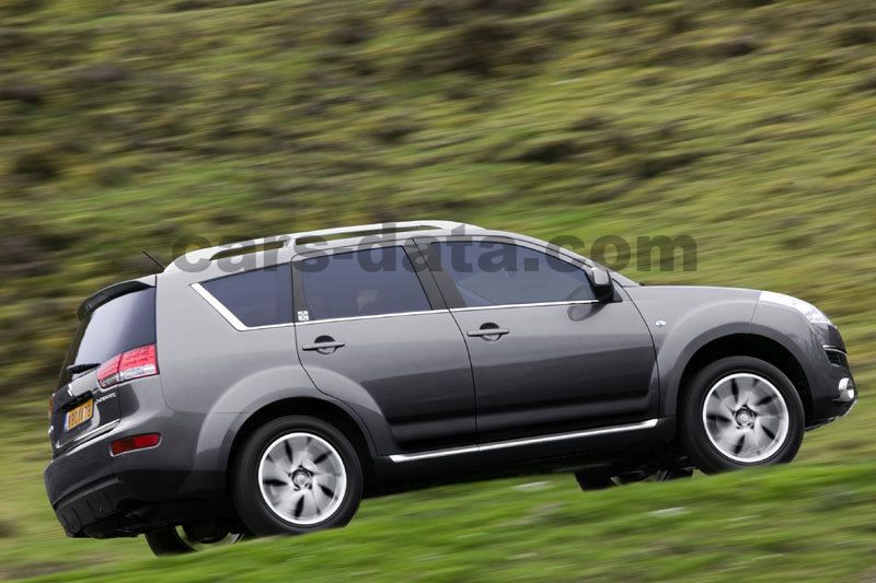 Citroen C-Crosser