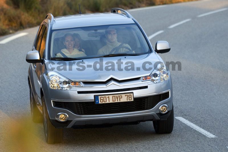 Citroen C-Crosser