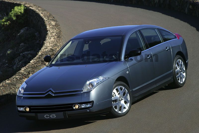 Citroen C6 images (1 of 14)