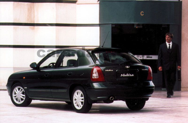 Daewoo Nubira