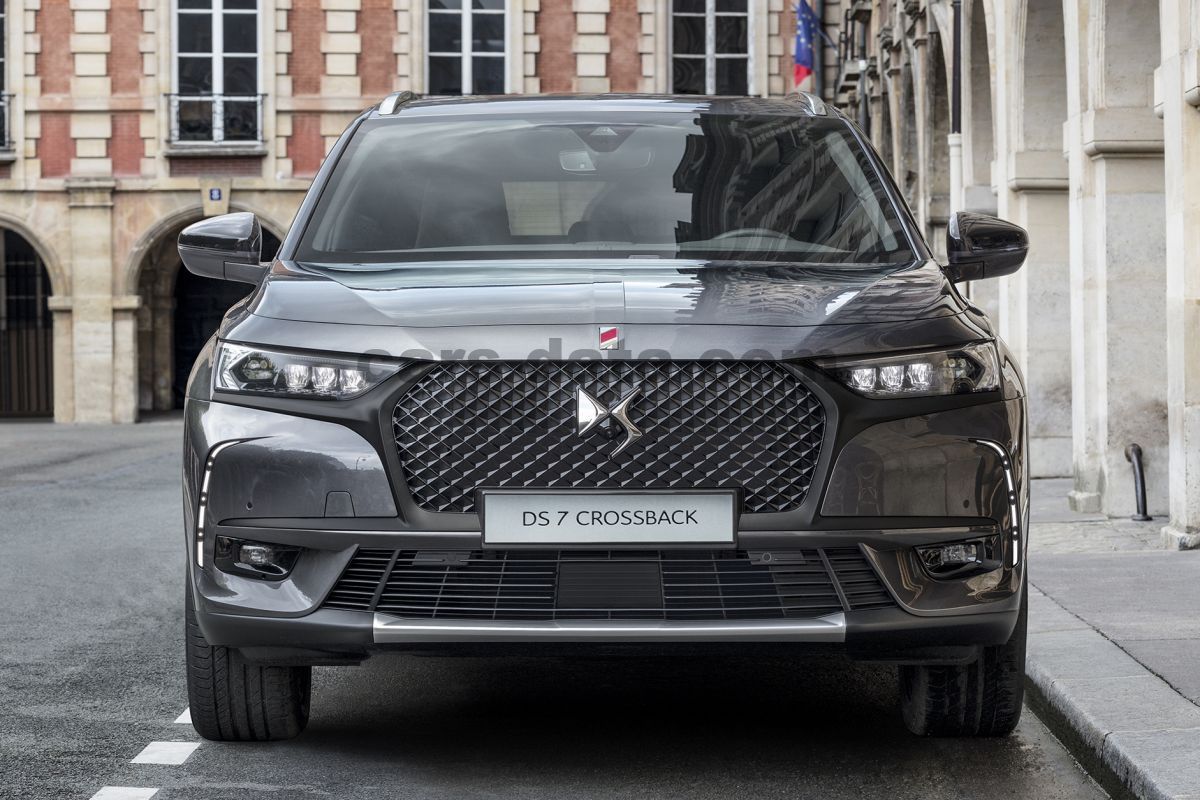 DS DS7 Crossback