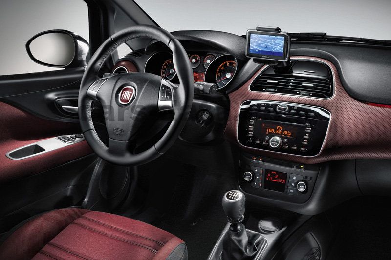 Fiat Punto Evo images (10 of 11)