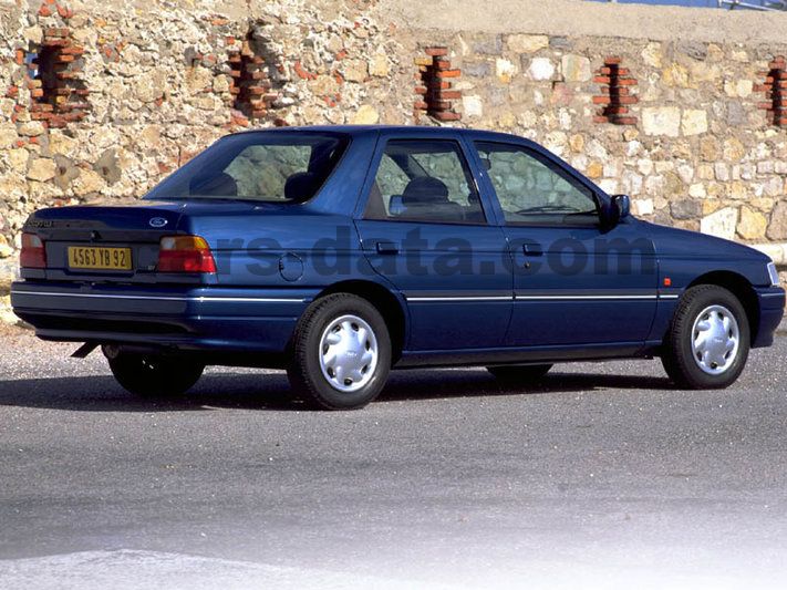 Escort 1993