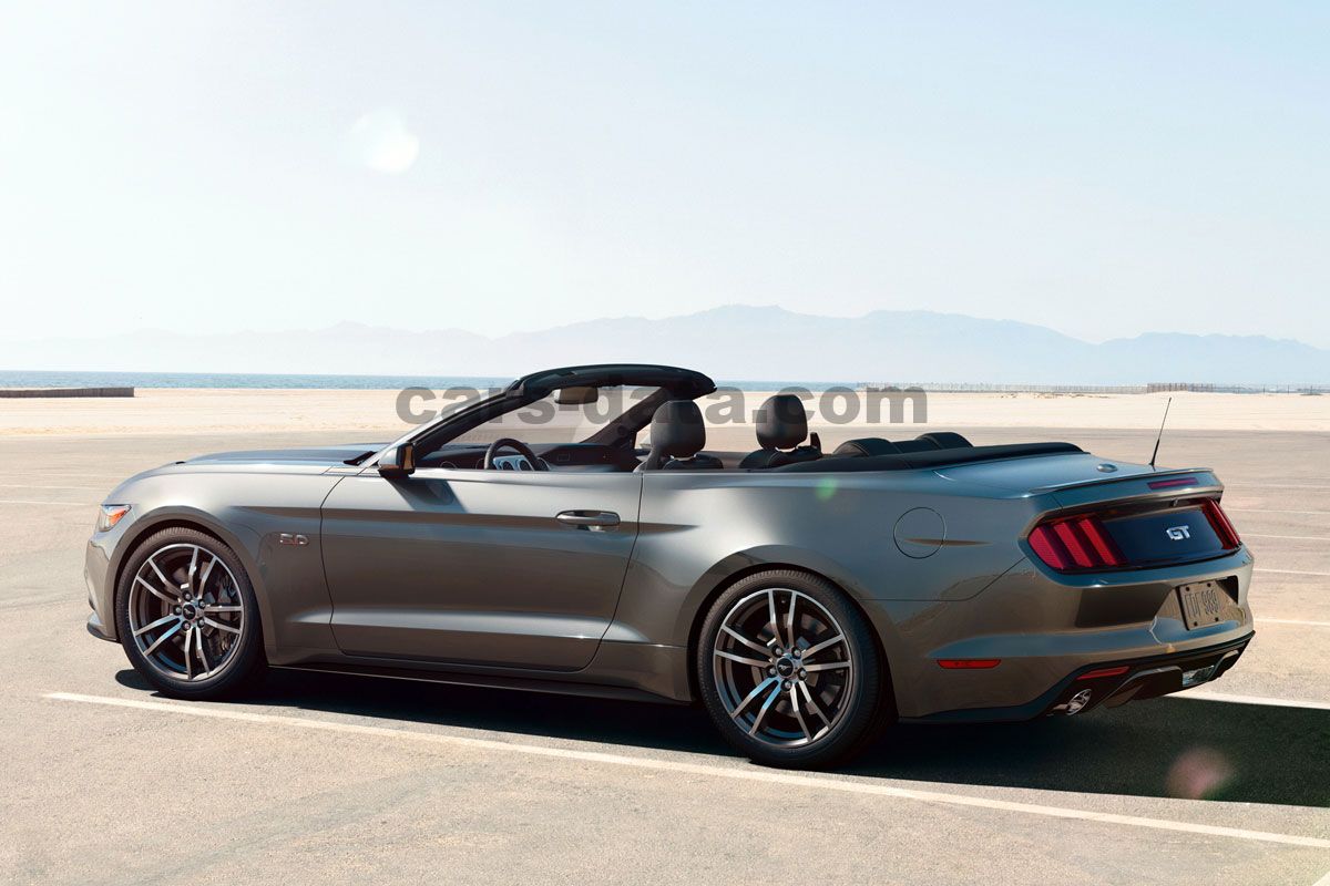 Ford Mustang Convertible