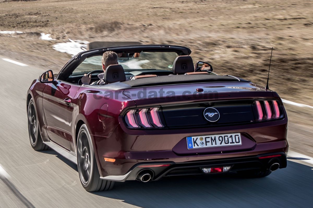 Ford Mustang Convertible