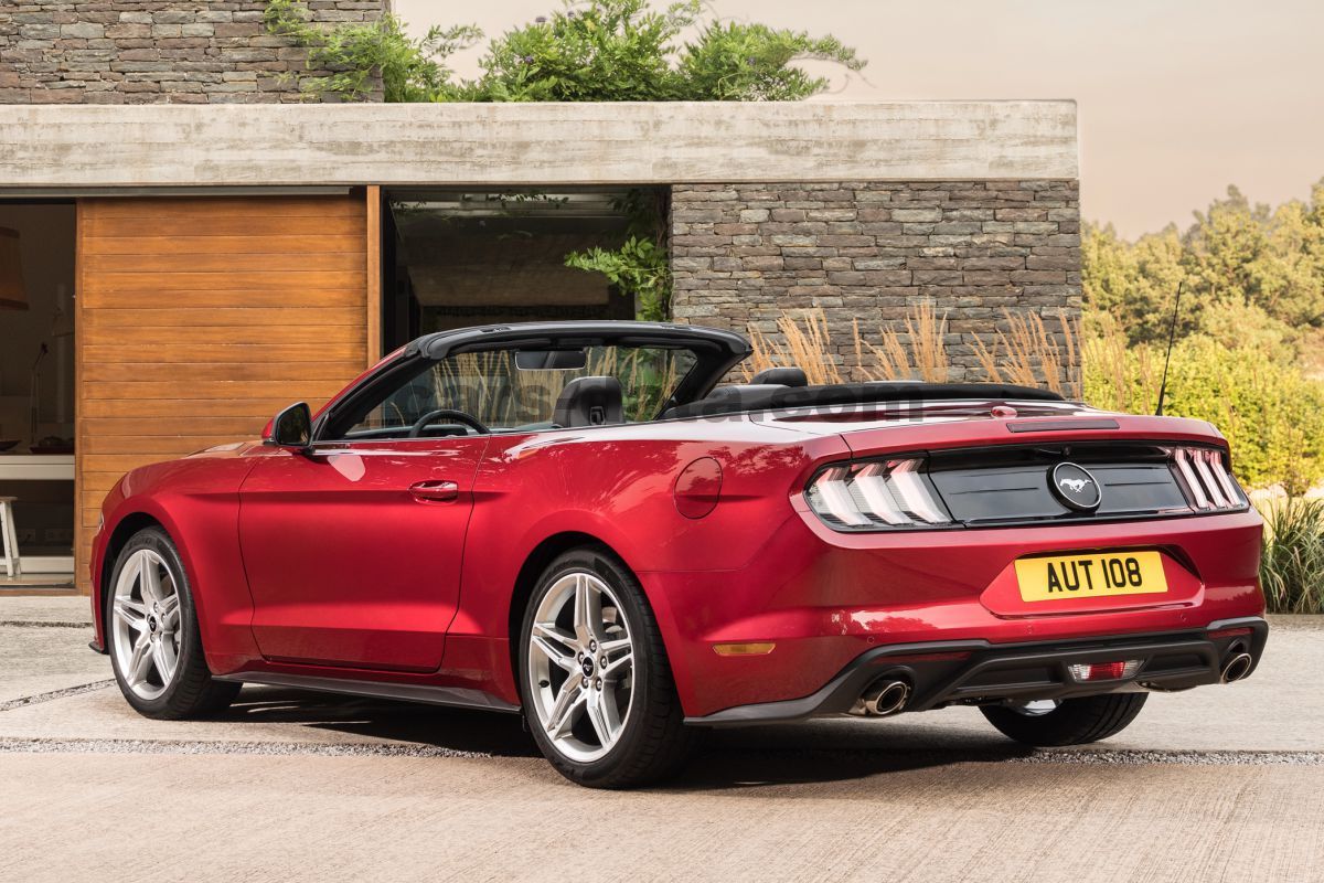 Ford Mustang Convertible