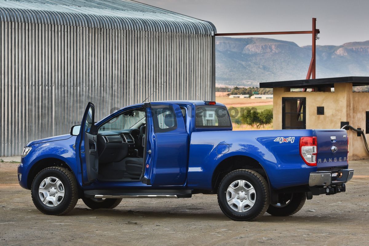 Ford Ranger Super Cab