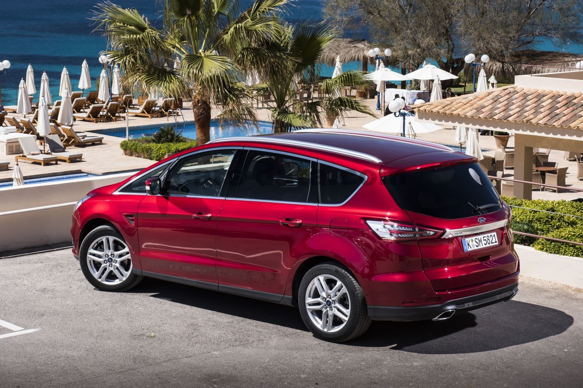 Ford S-MAX