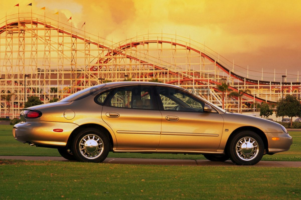 Ford Taurus