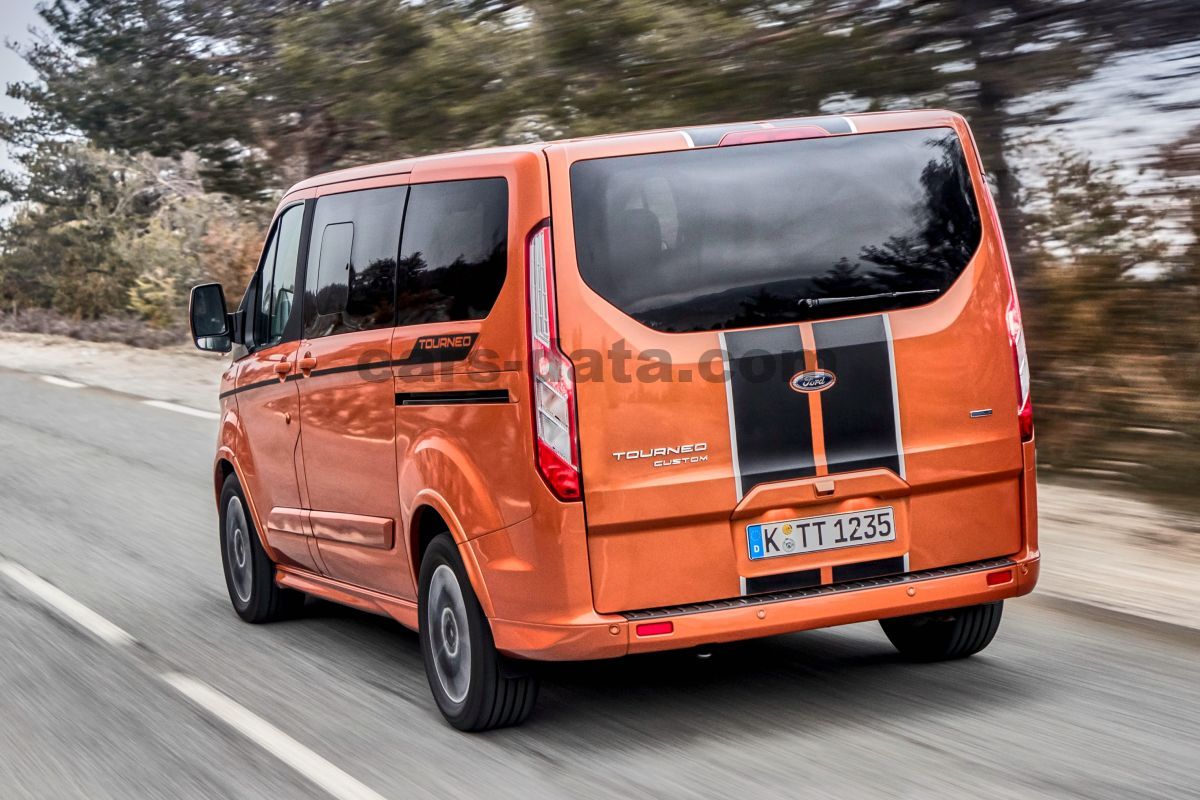 Ford Tourneo Custom