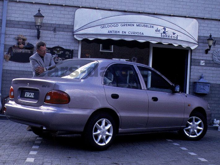 Hyundai Excel