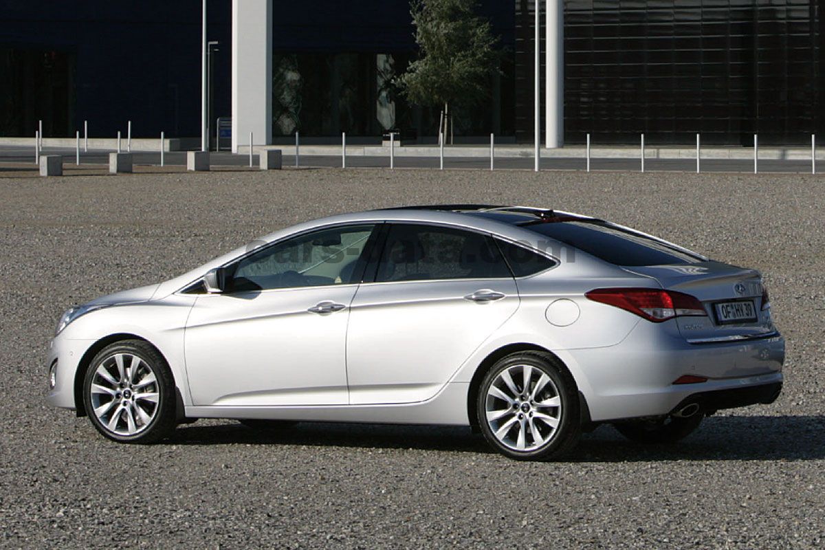 Hyundai i40 руль