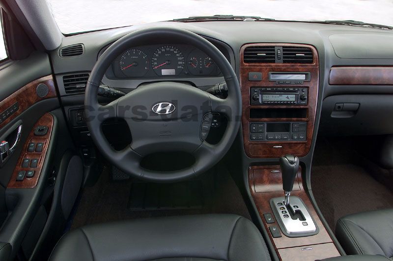 Hyundai XG