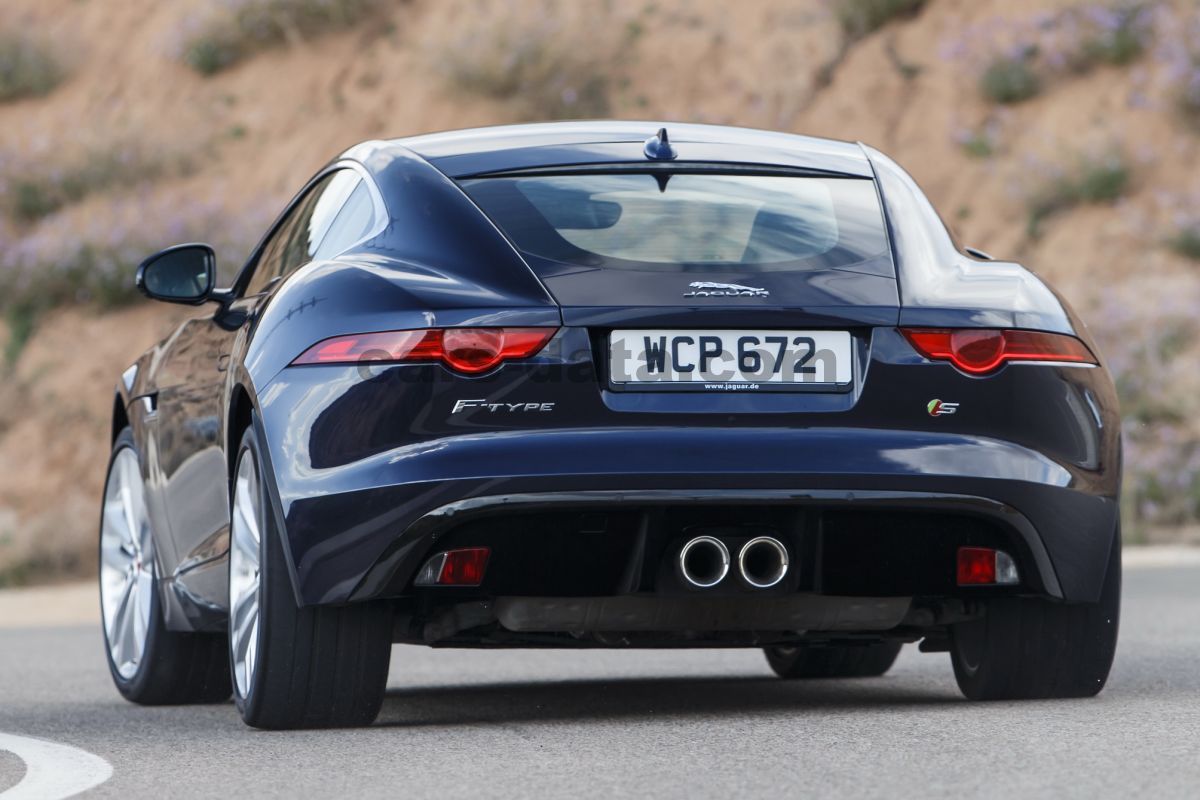 Jaguar F-type Coupe