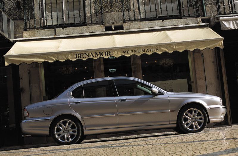 Jaguar X-Type