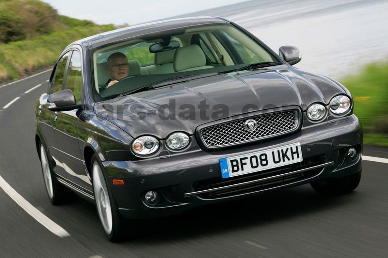 Jaguar X-Type