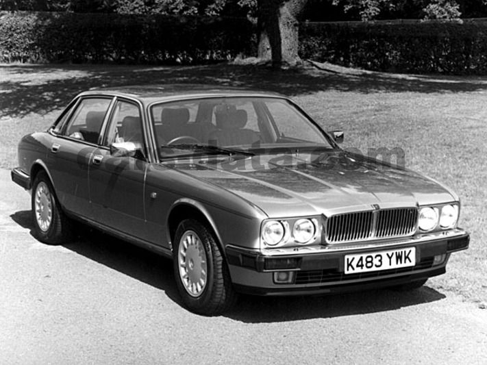 Jaguar XJ