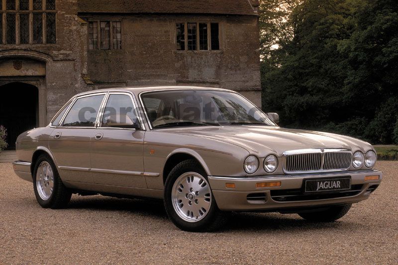 Jaguar XJ