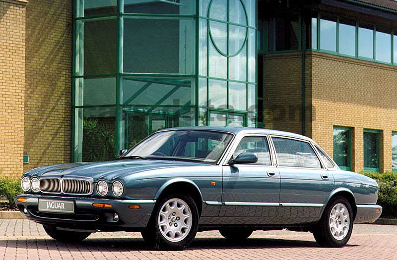 Jaguar XJ