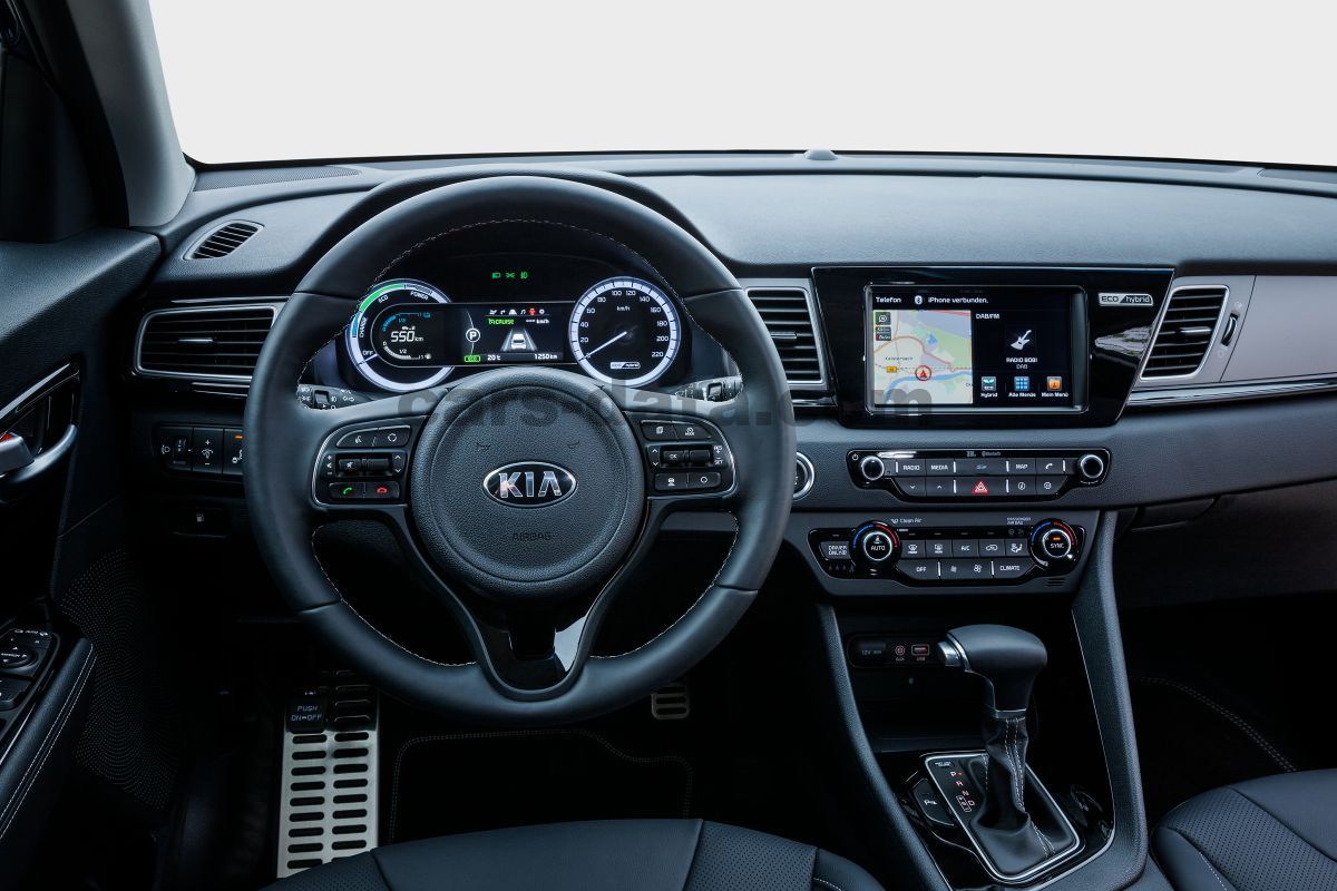 Kia niro 2016 store
