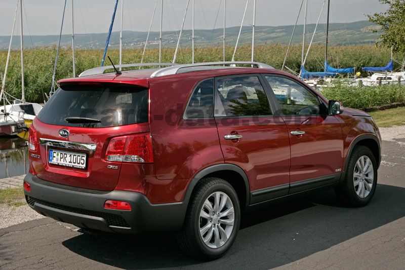 Kia Sorento Van