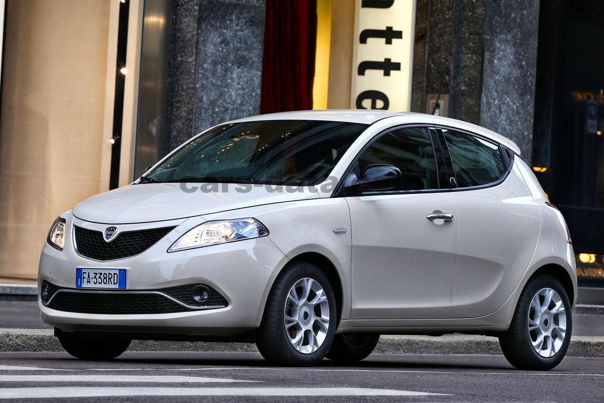 Lancia Ypsilon