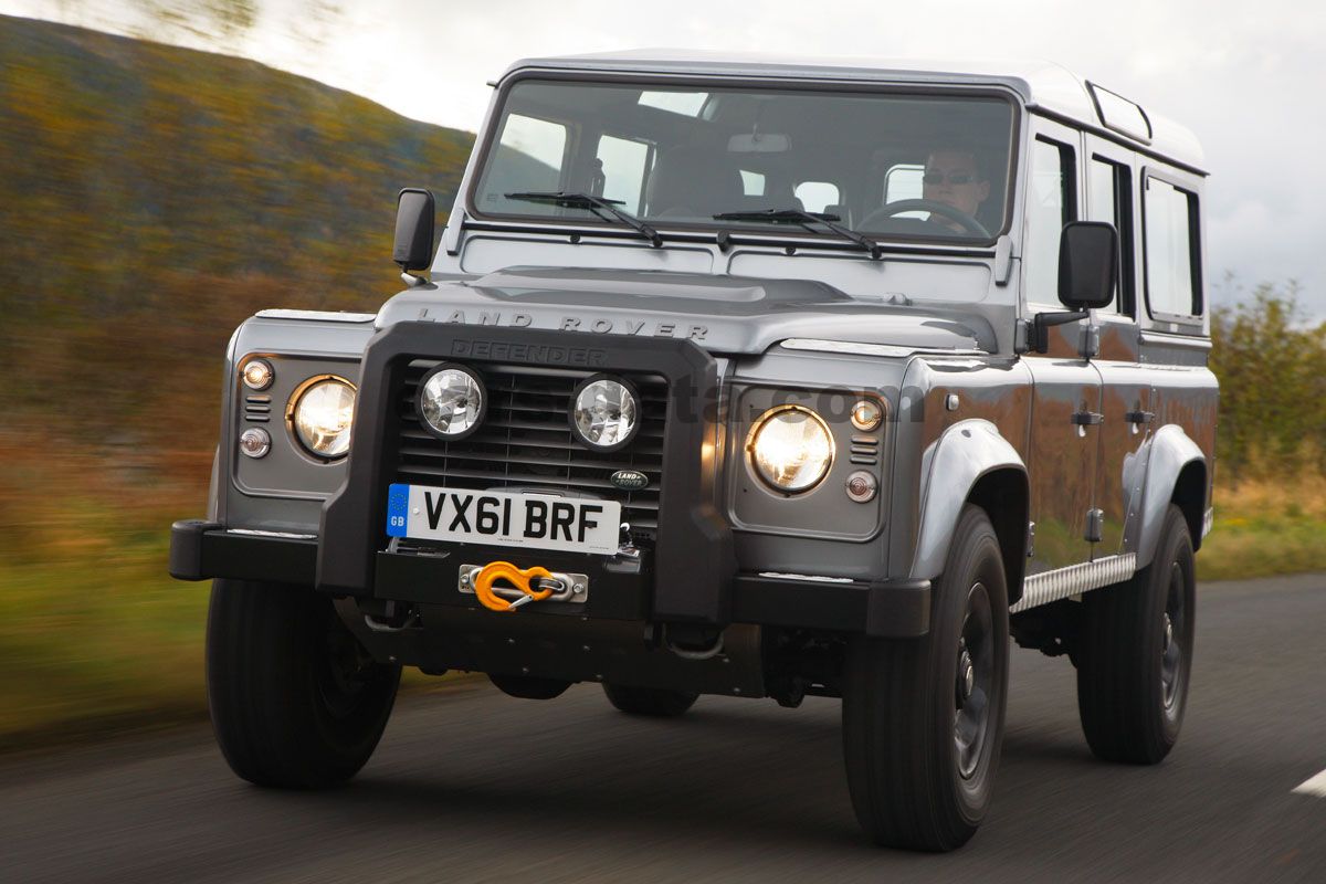 Land Rover Defender 110