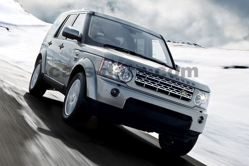 Land Rover Discovery Commercial