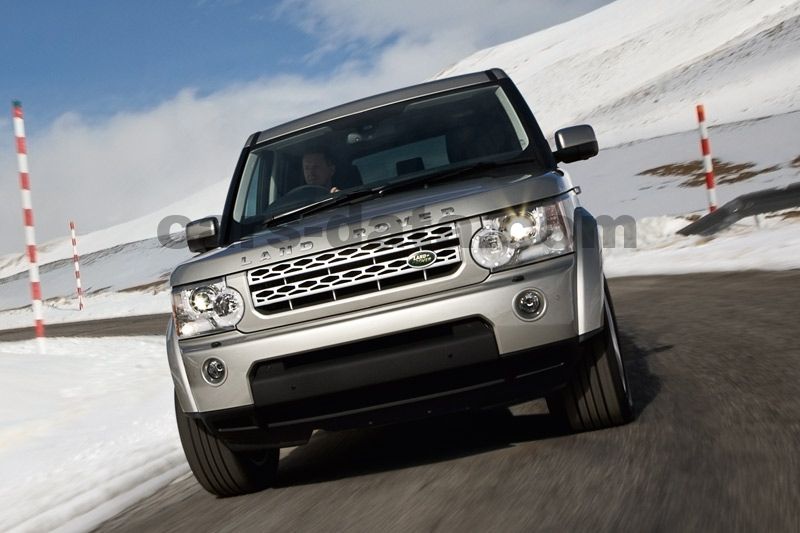 Land Rover Discovery Commercial