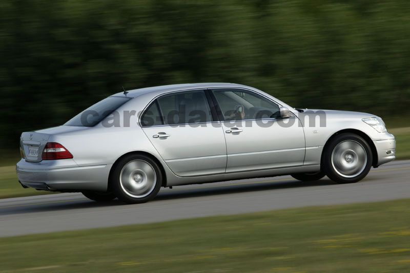 Lexus LS