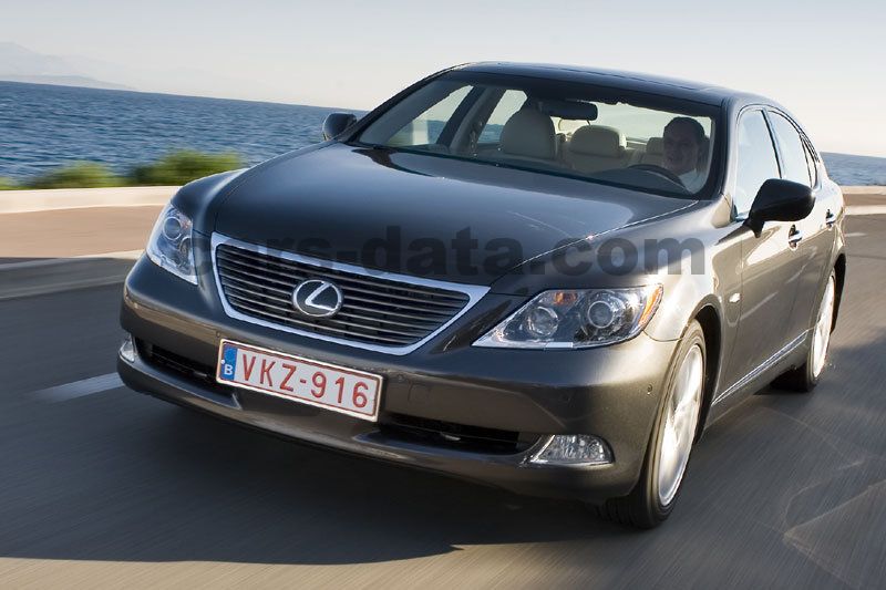 Lexus LS