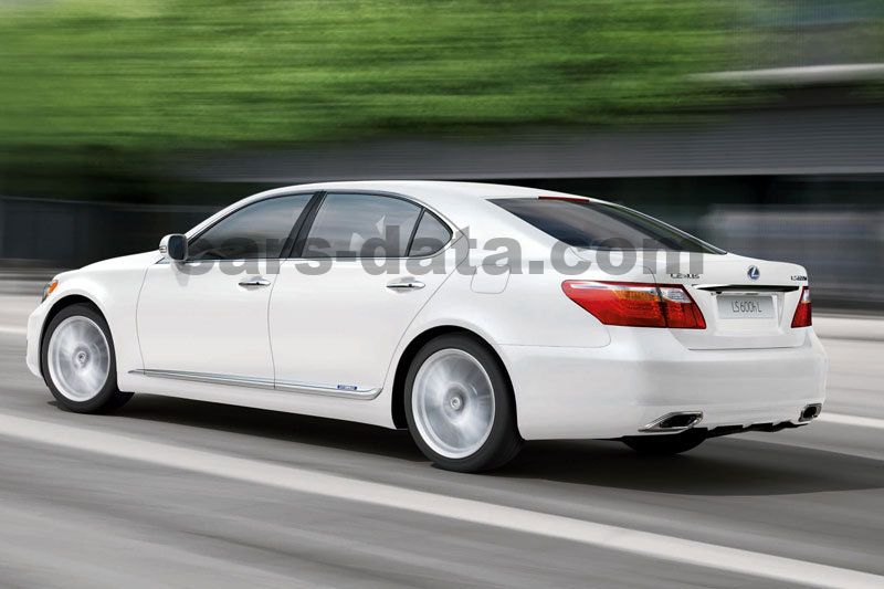 Lexus LS