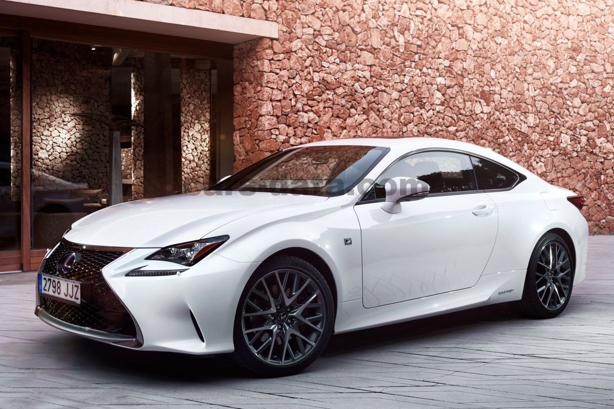 Lexus RC