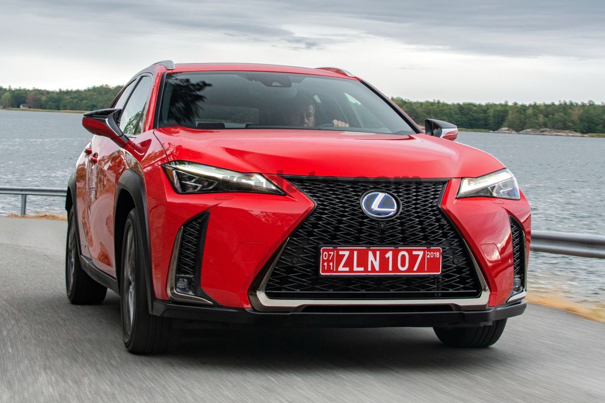 Lexus UX