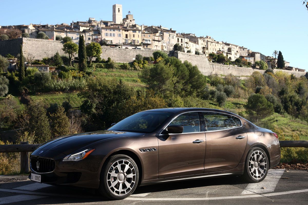 Maserati Quattroporte