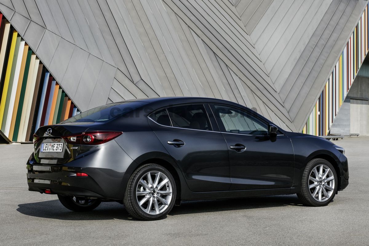 Mazda 3 Sedan