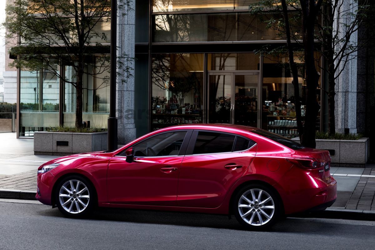 Mazda 3 Sedan