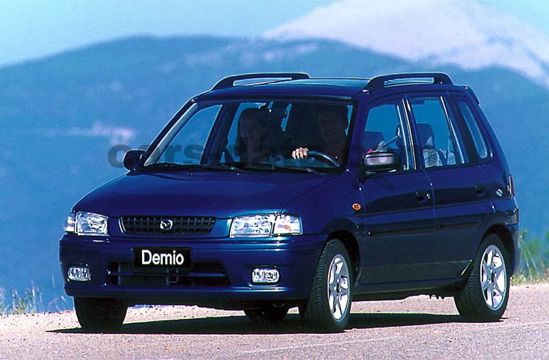 mazda demio 1998 mt