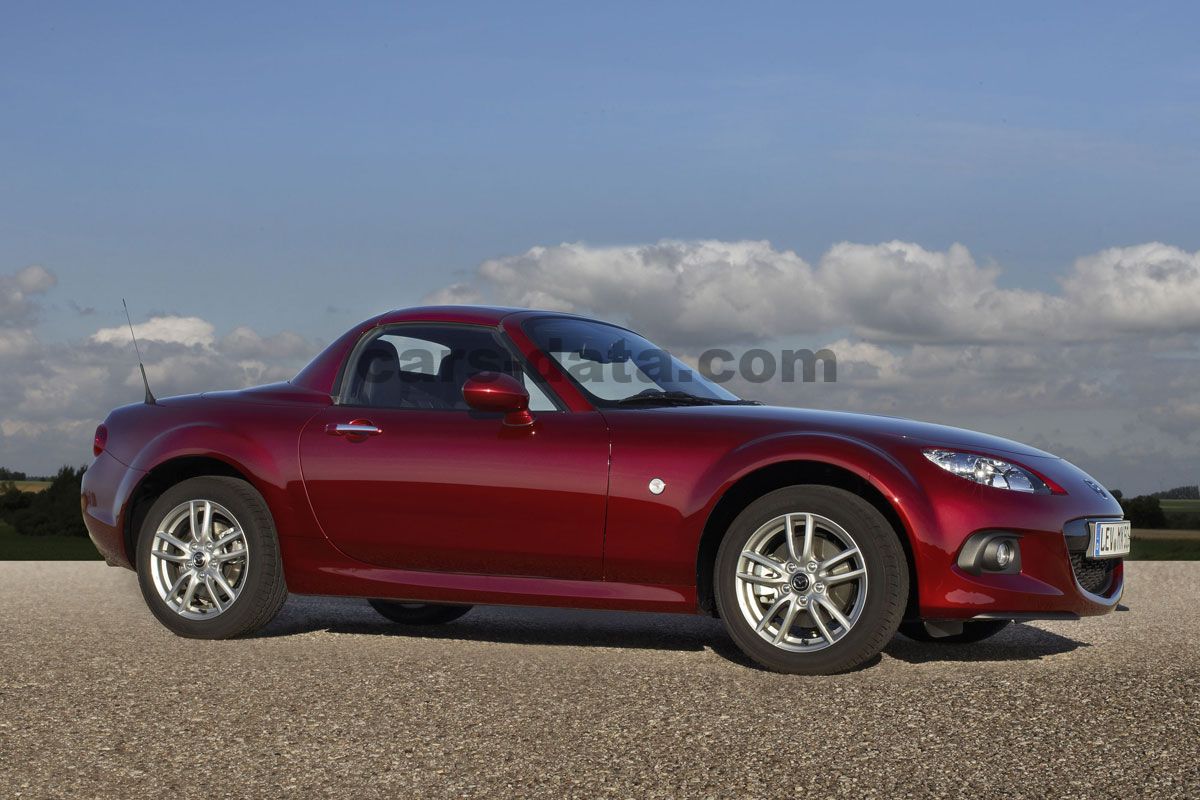 Mazda MX-5 Roadster Coupe