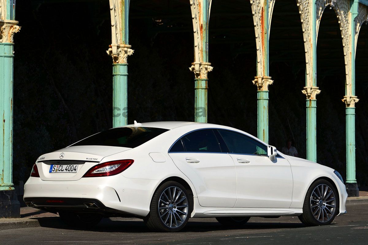 Mercedes-Benz CLS