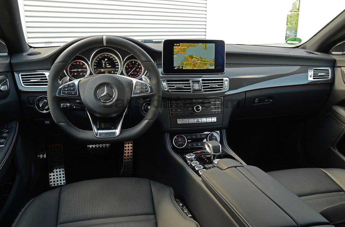 Mercedes-Benz CLS