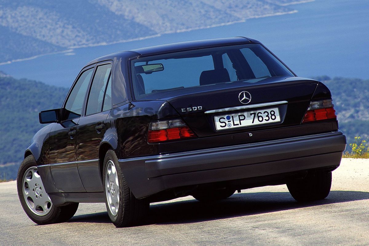 Mercedes-Benz E-class 1993 pictures (9 of 11) | cars-data.com