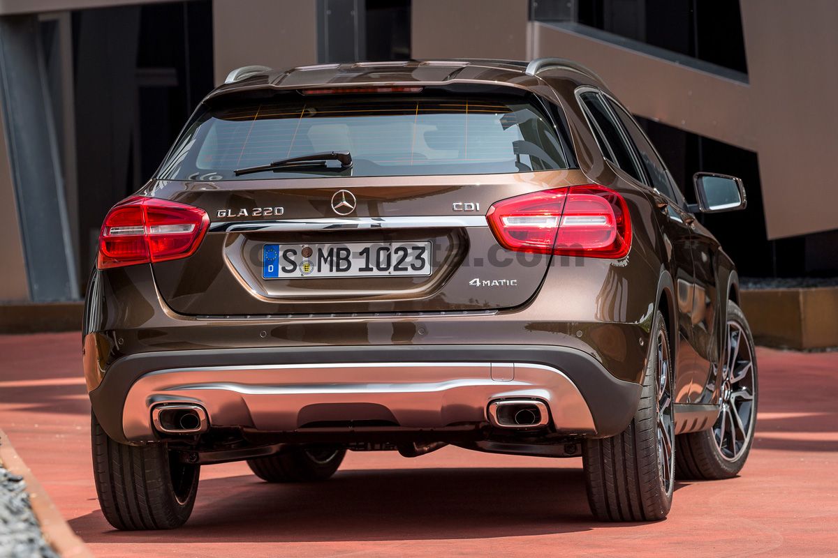 Mercedes-Benz GLA