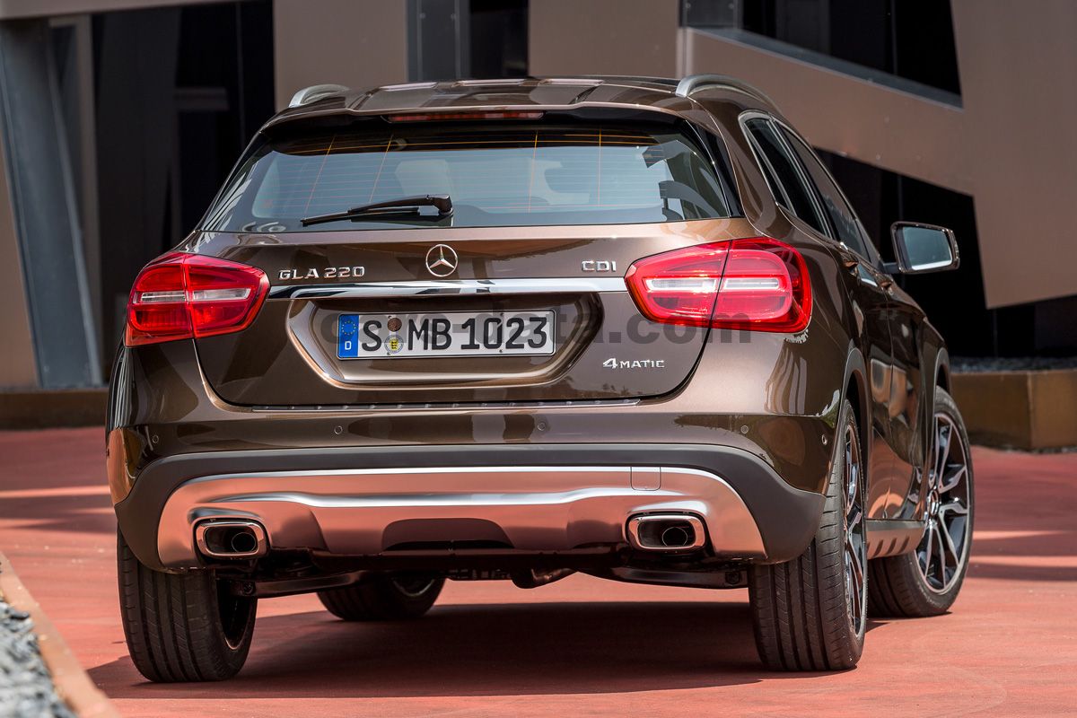 Mercedes-Benz GLA