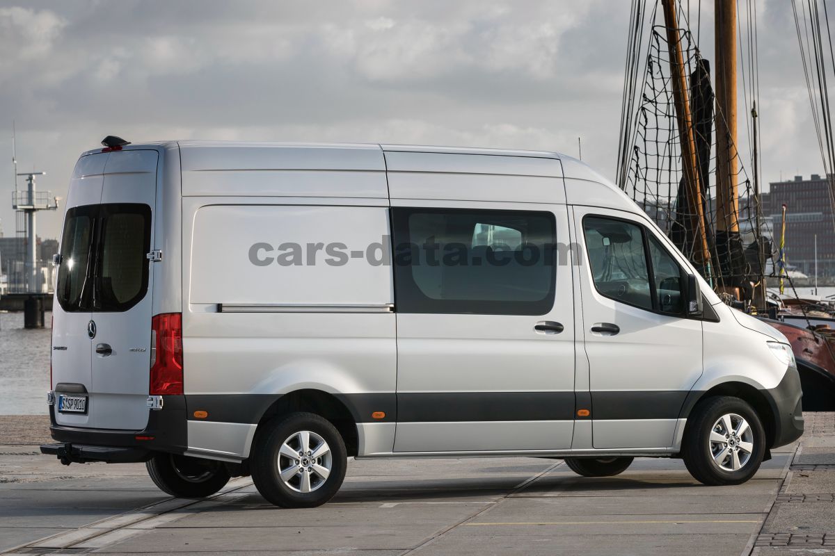 Mercedes-Benz Sprinter Tourer