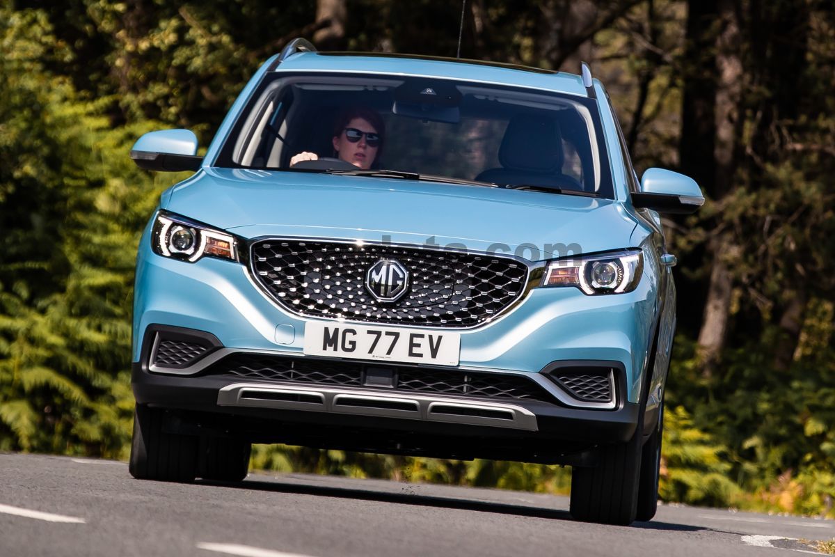 MG ZS